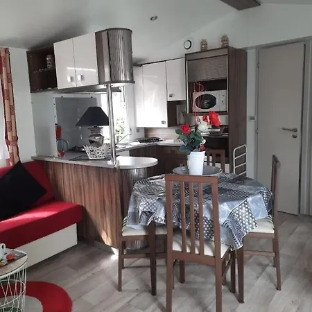 Mobil'home 3 Pieces 4 Couchages D'oleron Ddo000-457 Villa *